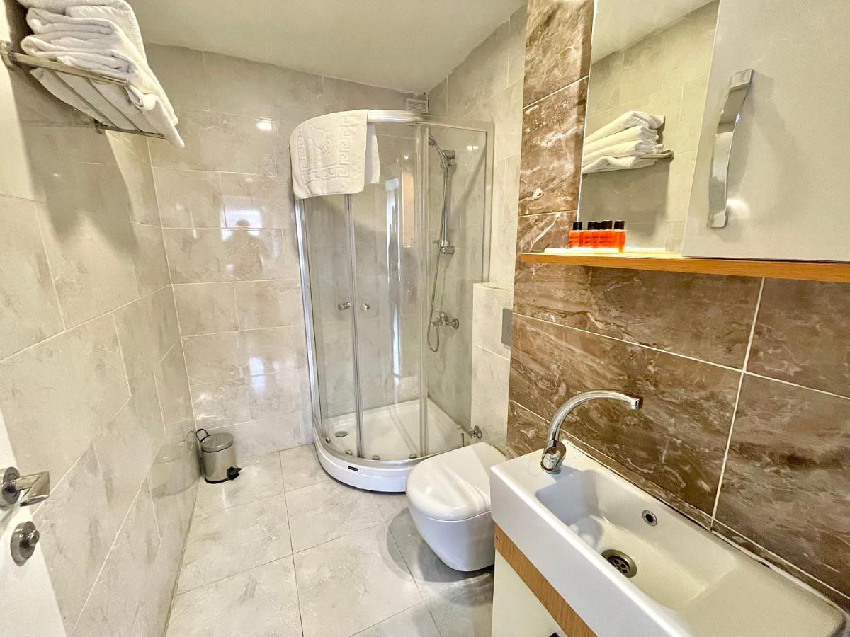 Taksim Newaz Hotel Istanbul Bagian luar foto